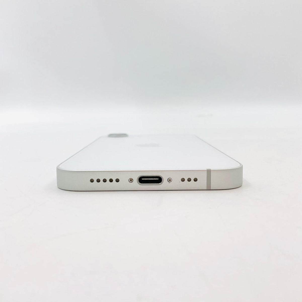 【全額返金保証】【最速発送】Apple iPhone iPhone 16e 128GB ホワイト au SIMフリー 白ロム 美品 動作確認済 100%