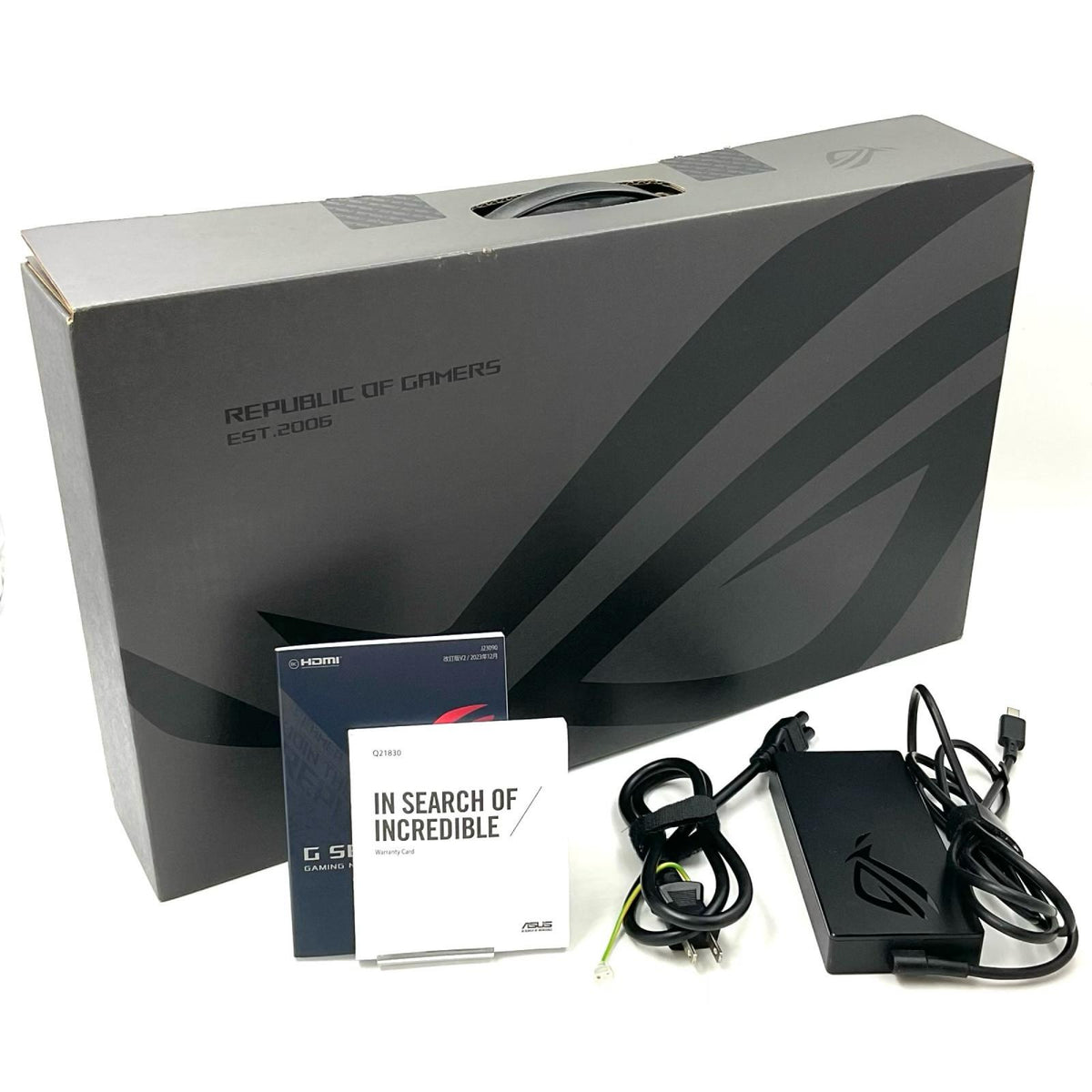 【全額返金保証】【最速発送】ASUS ROG Zephyrus G14 ROG Zephyrus G14 GA403UV_GA403UV AMD Ryzen 7 8845HS w/ Radeon 780M Graphics 32GB SSD(NVMe) 1TB NVIDIA GeForce RTX 4060 Laptop GPU / AMD Radeon 780M Graphics 82% 動作確認済