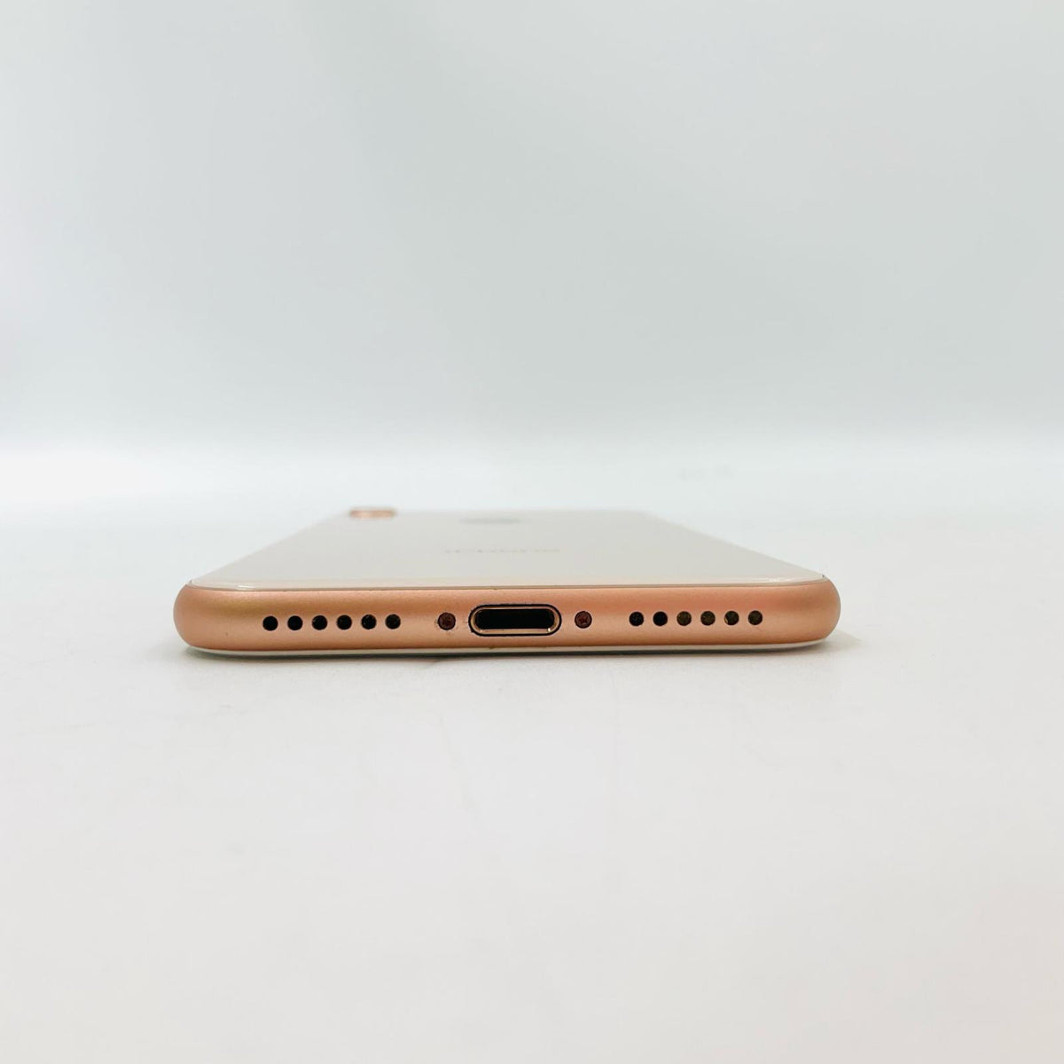 【全額返金保証】【最速発送】Apple iPhone iPhone 8 64GB ゴールド au SIMフリー 白ロム 美品 動作確認済 95%
