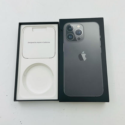 【全額返金保証】【最速発送】Apple iPhone iPhone 13 Pro 256GB グラファイト docomo SIMフリー 白ロム 動作確認済 75%