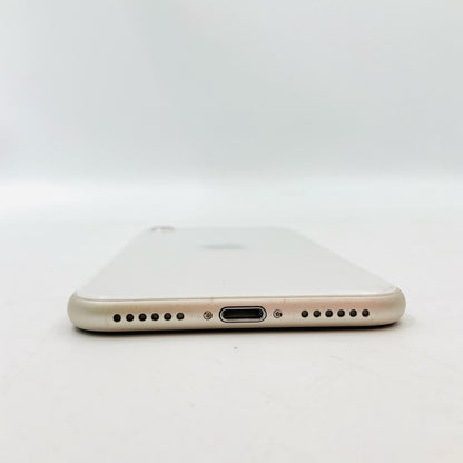 【全額返金保証】【最速発送】Apple iPhone iPhone SE (3rd generation) 64GB スターライト au SIMフリー 白ロム 動作確認済 78%
