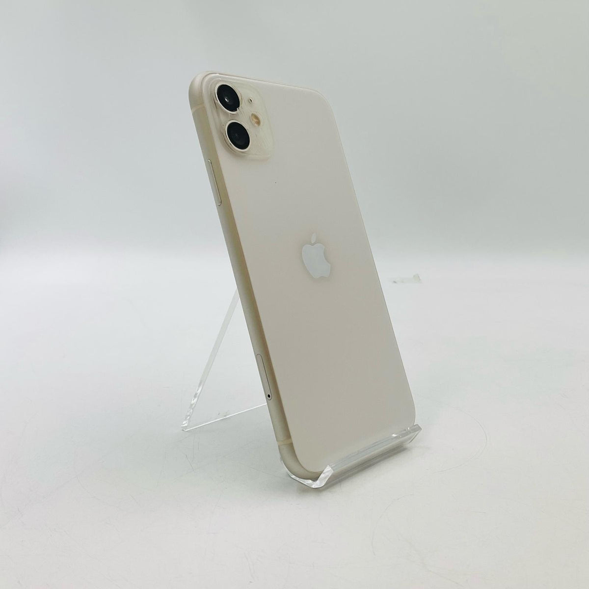【最速発送】Apple iPhone iPhone 11 128GB ホワイト docomo SIMフリー 白ロム【難有】 75%