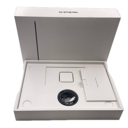 【全額返金保証】【最速発送】Apple MacBook Air 13.6インチ 2025 Apple M4 16GB SSD 512GB ミッドナイト 96% 美品 動作確認済