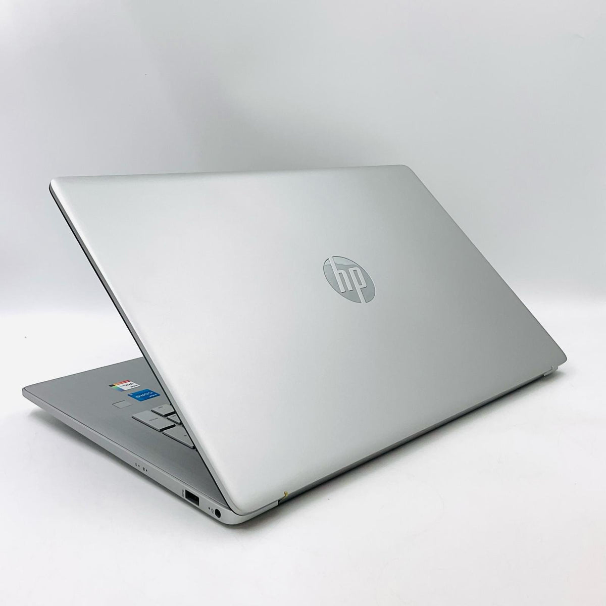 【全額返金保証】【最速発送】HP 103C_5335KV HP Notebook HP Laptop 17s-cu2xxx 12th Gen Intel(R) Core(TM) i5-1235U 16GB SSD(NVMe) 512GB Intel(R) Iris(R) Xe Graphics 100% 美品 動作確認済
