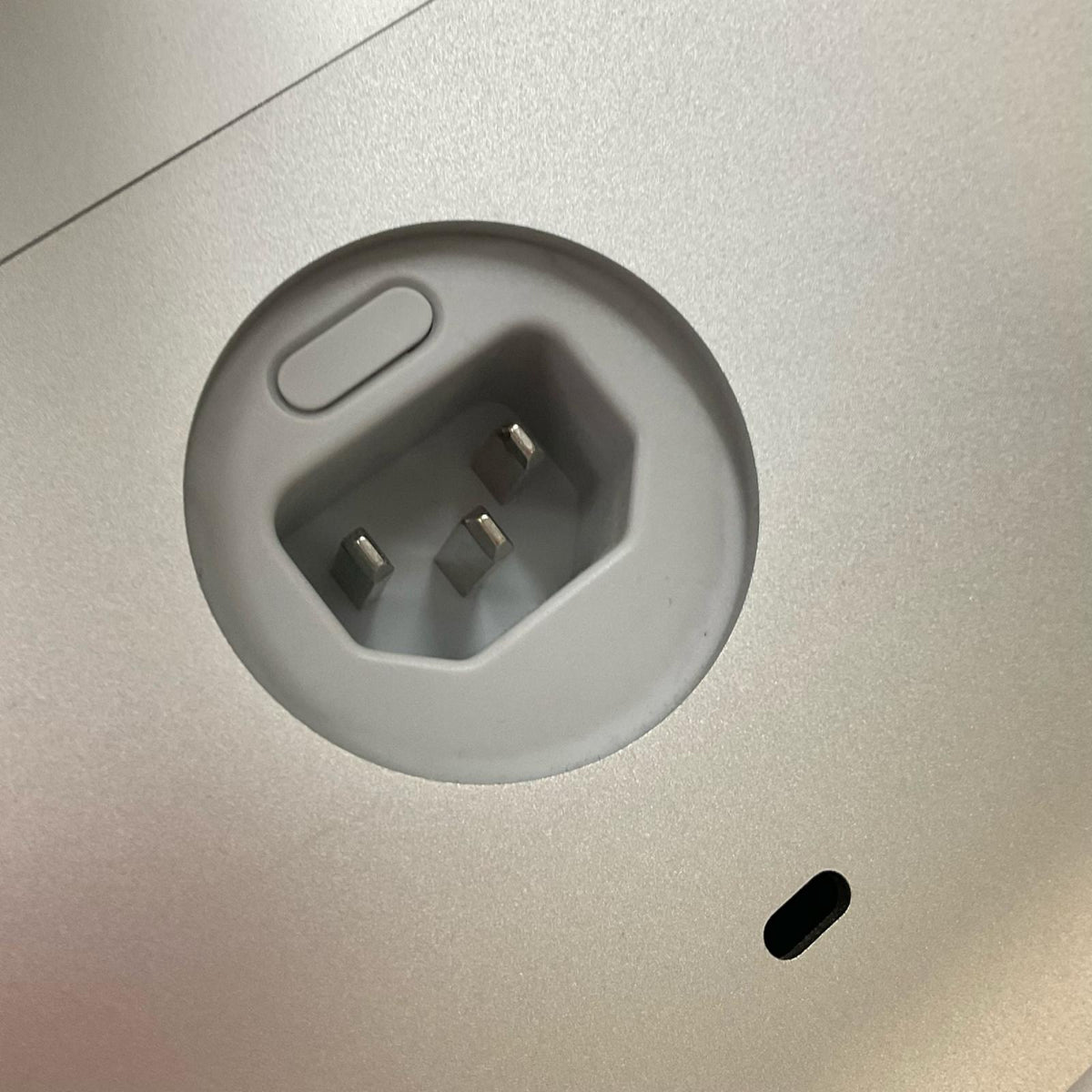 【全額返金保証】【最速発送】Apple iMac 27インチ 6-Core Intel Core i5 64GB SSD 1TB シルバー 美品 動作確認済