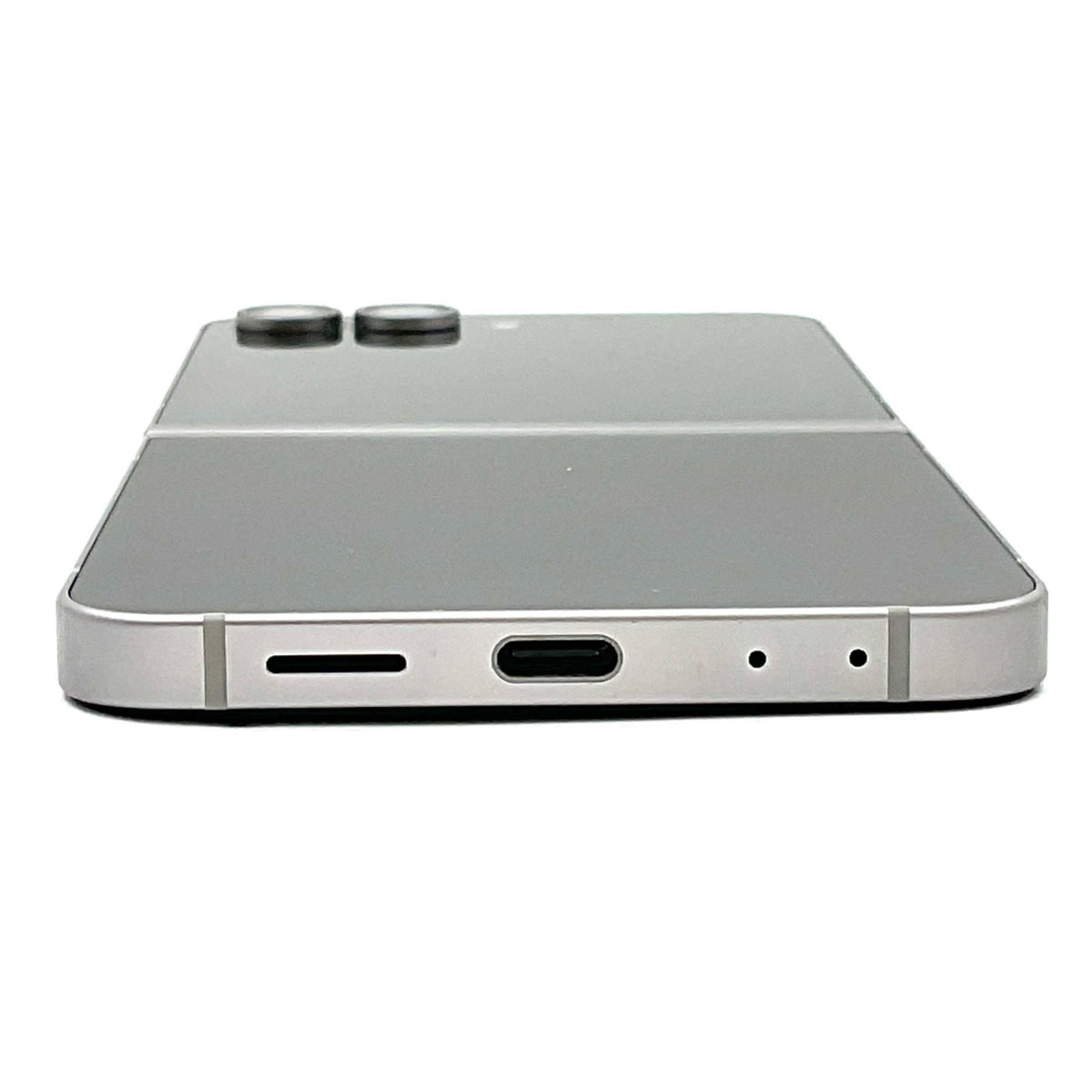 【最速発送】SAMSUNG Galaxy Z Flip6 256GB シルバー docomo SIMフリー SC-54E 白ロム【難有】