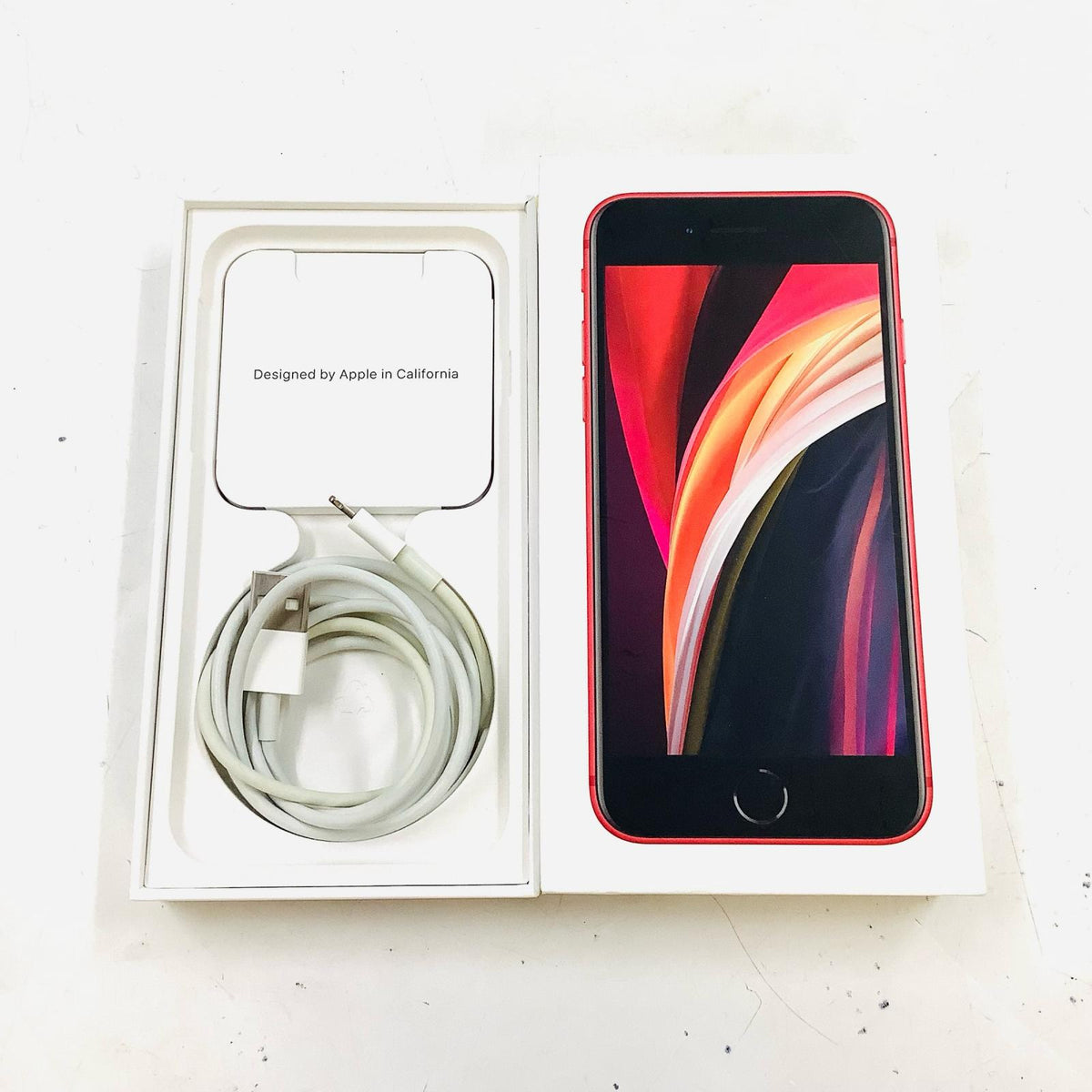 【最速発送】Apple iPhone iPhone SE (2nd generation) 128GB (PRODUCT)RED Softbank SIMフリー 白ロム【難有】 77%