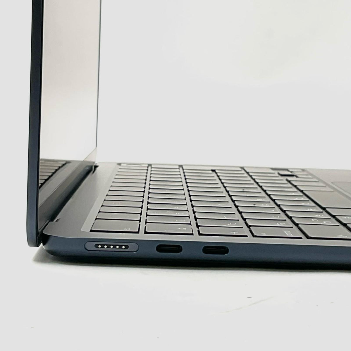 【全額返金保証】【最速発送】Apple MacBook Air 13.6インチ 2022 Apple M2 8GB SSD 512GB ミッドナイト 100% 美品 動作確認済