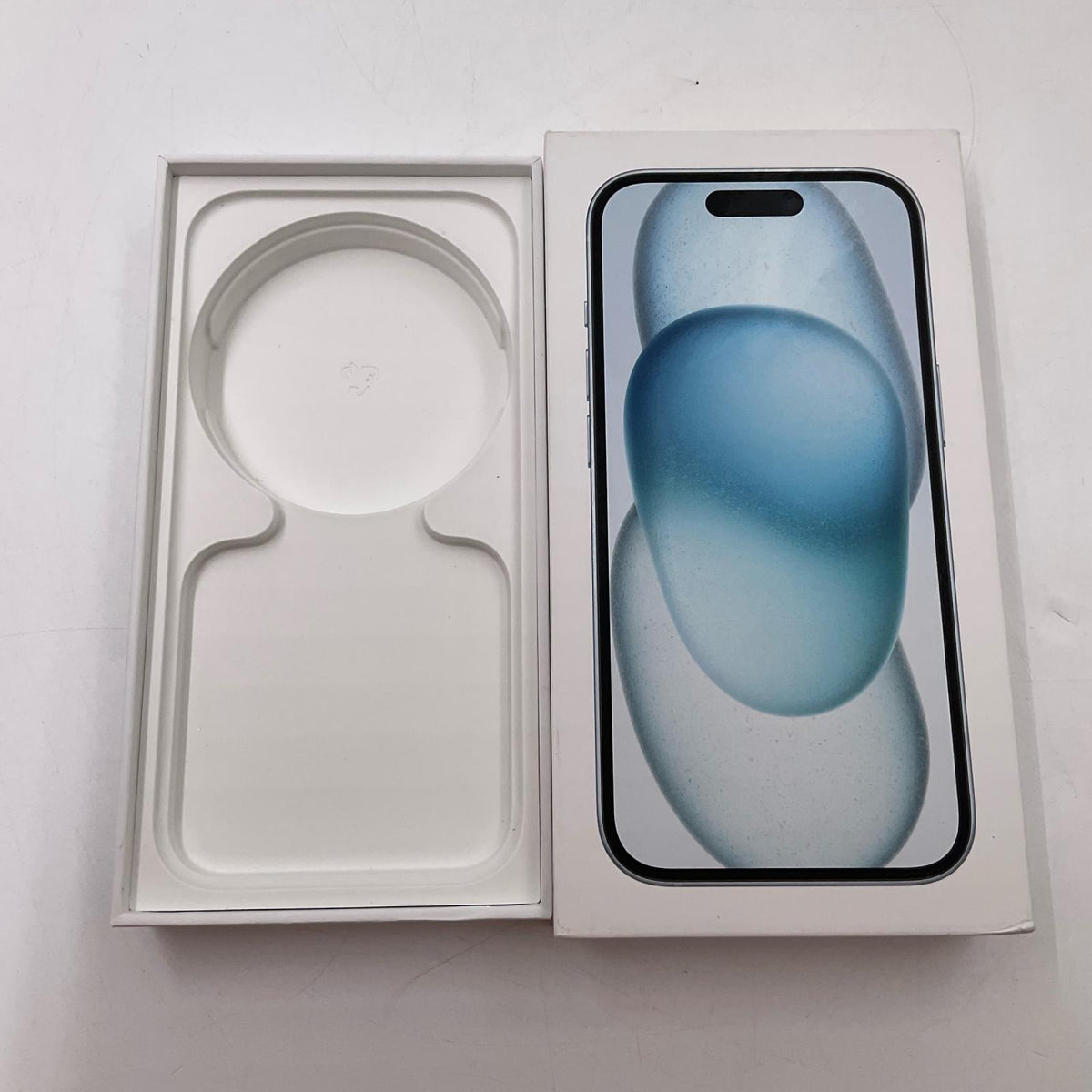 【全額返金保証】【最速発送】Apple iPhone iPhone 15 128GB ブルー 楽天モバイル SIMフリー 白ロム 美品 動作確認済 85%