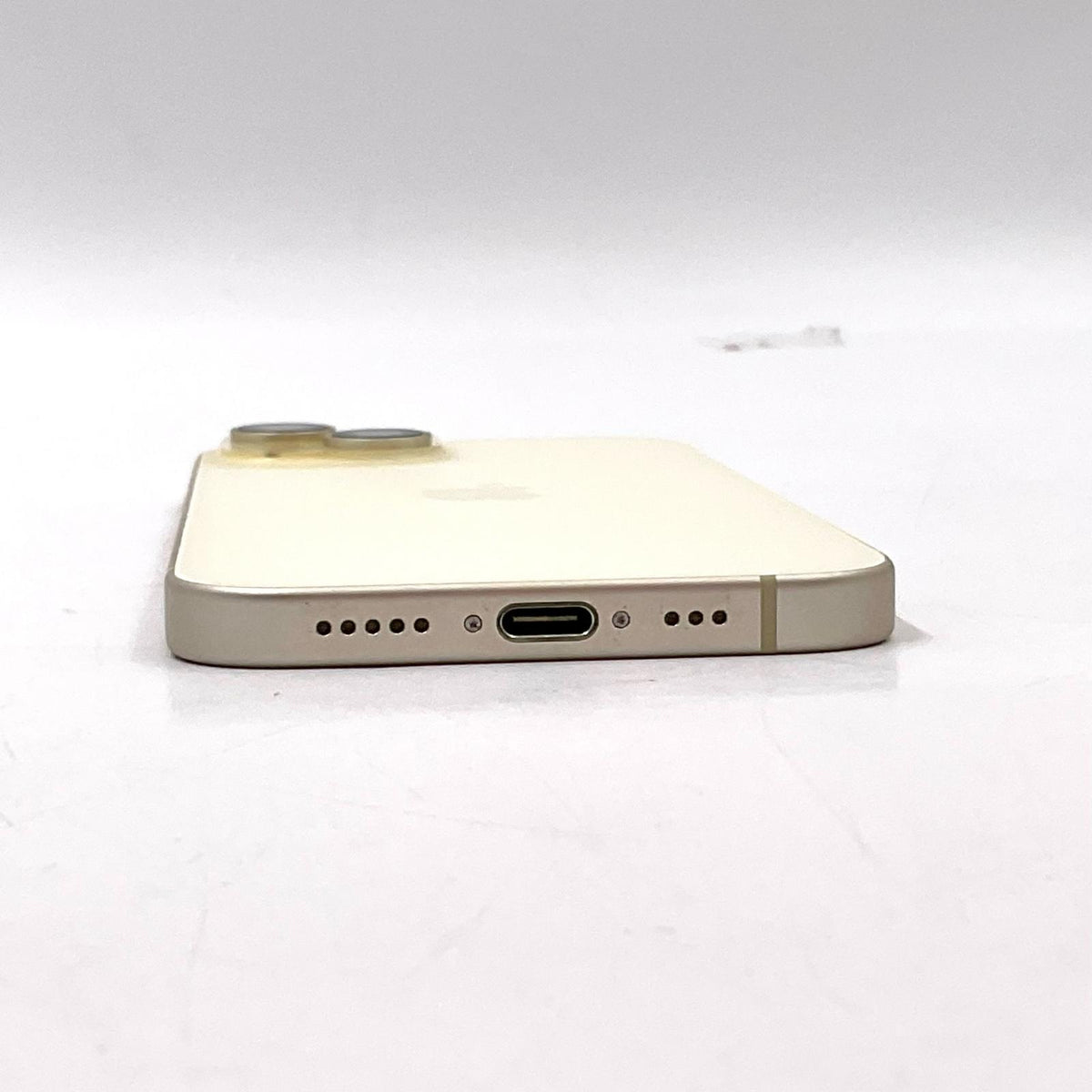 【全額返金保証】【最速発送】Apple iPhone iPhone 15 256GB イエロー SIMフリー 白ロム 美品 動作確認済 83%