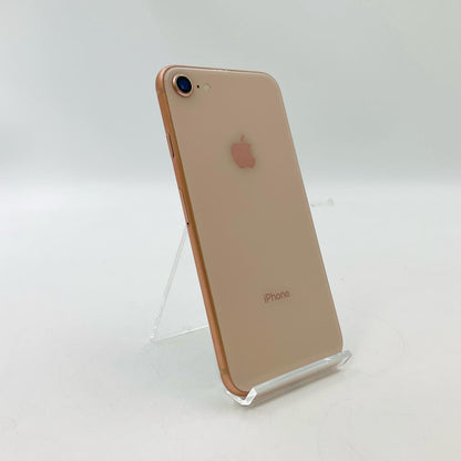 【全額返金保証】【最速発送】Apple iPhone iPhone 8 64GB ゴールド docomo SIMフリー 白ロム 動作確認済 72%