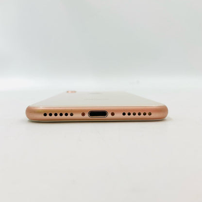 【全額返金保証】【最速発送】Apple iPhone iPhone 8 64GB ゴールド docomo SIMフリー 白ロム 動作確認済 72%