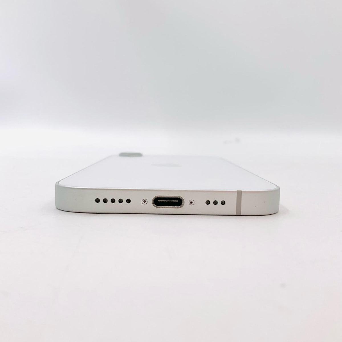 【全額返金保証】【最速発送】Apple iPhone iPhone 16e 256GB ホワイト au SIMフリー 白ロム 超美品 動作確認済 100%