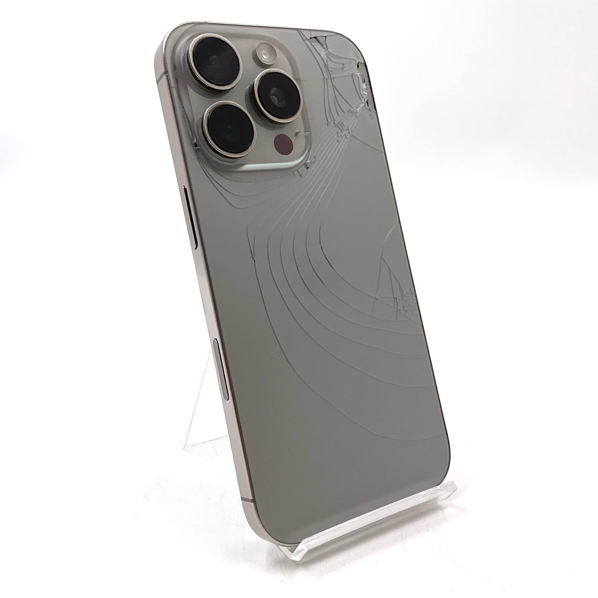 【最速発送】Apple iPhone iPhone 16 Pro 128GB ナチュラルチタニウム docomo SIMフリー 白ロム【難有】 89%