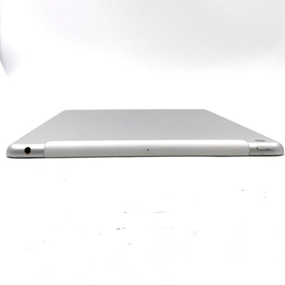 【全額返金保証】【最速発送】Apple iPad iPad 第5世代 32GB シルバー WiFi+Cellular docomo 白ロム 動作確認済