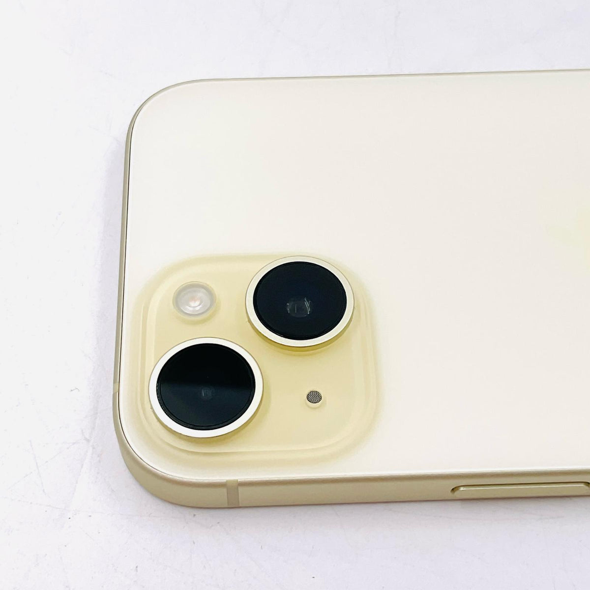 【全額返金保証】【最速発送】Apple iPhone iPhone 15 256GB イエロー SIMフリー 白ロム 美品 動作確認済 90%