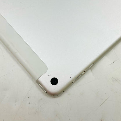 【全額返金保証】【最速発送】Apple iPad iPad mini 4 128GB シルバー WiFi+Cellular docomo SIMフリー 白ロム 動作確認済