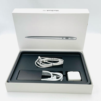 【最速発送】Apple MacBook Air 13インチ 2019 Dual-Core Intel Core i5 8GB SSD 512GB スペースグレイ 84%【難有】