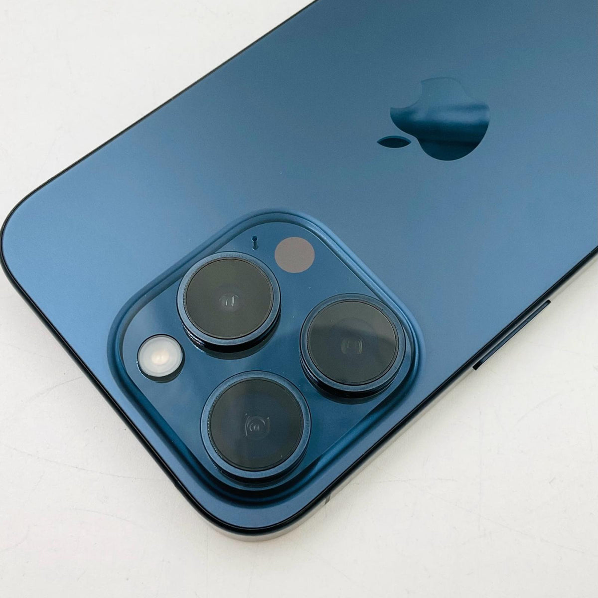 【全額返金保証】【最速発送】Apple iPhone iPhone 15 Pro 512GB ブルーチタニウム SIMフリー 白ロム 美品 動作確認済 88%