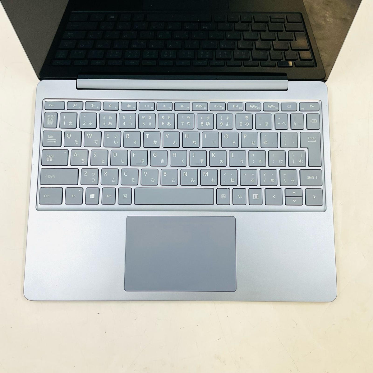 【全額返金保証】【最速発送】Microsoft Corporation Surface Surface Laptop Go Intel(R) Core(TM) i5-1035G1 CPU @ 1.00GHz 8GB SSD(NVMe) 128GB Intel(R) UHD Graphics 86% 動作確認済