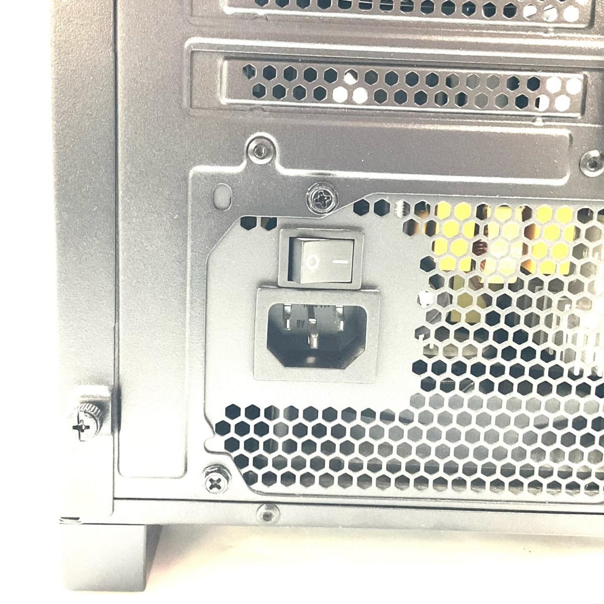 【全額返金保証】【最速発送】MouseComputer NEXTGEAR JG JGA5G6TB5AAC AMD Ryzen 5 4500 6-Core Processor 32GB SSD(NVMe) 1TB NVIDIA GeForce RTX 4060 Ti 美品 動作確認済