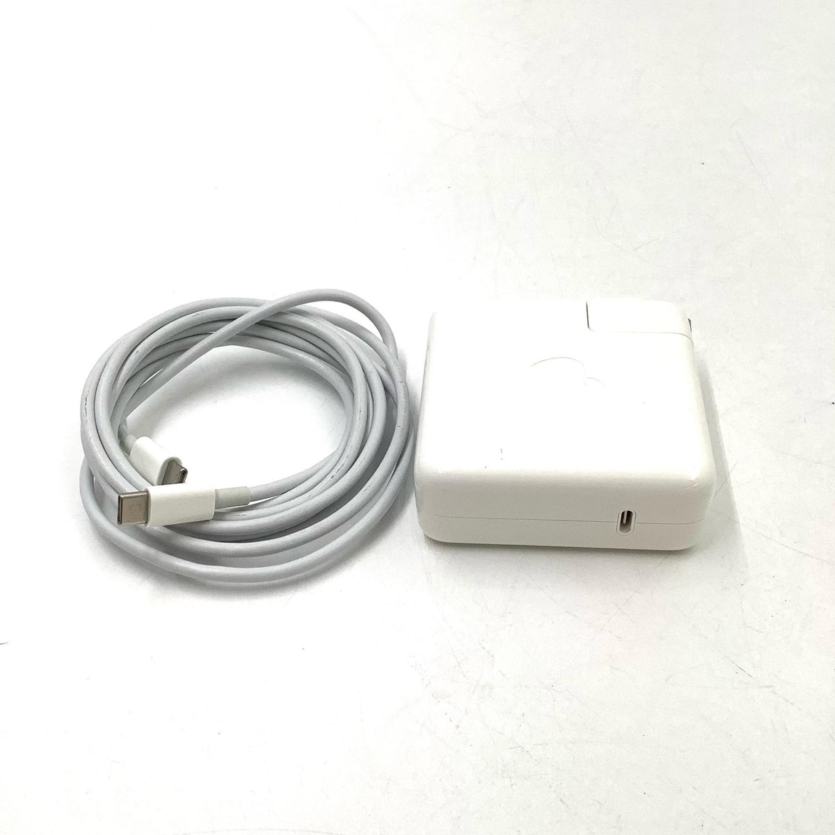 【全額返金保証】【最速発送】Apple MacBook Pro 2020 13.3インチ 2020 Apple M1 8GB SSD 512GB スペースグレイ 82% 動作確認済