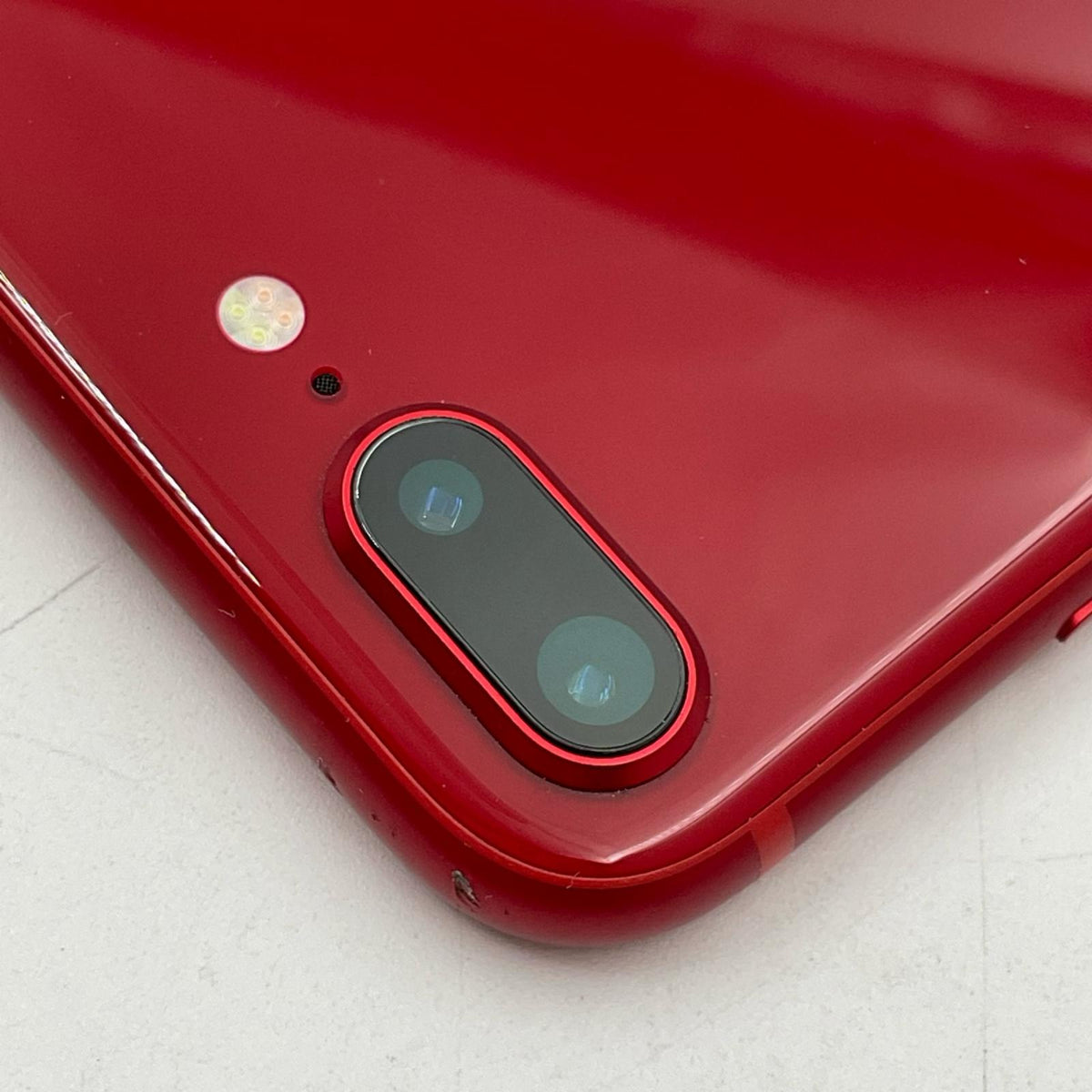 【最速発送】Apple iPhone iPhone 8 Plus 64GB (PRODUCT)RED【難有】 83%