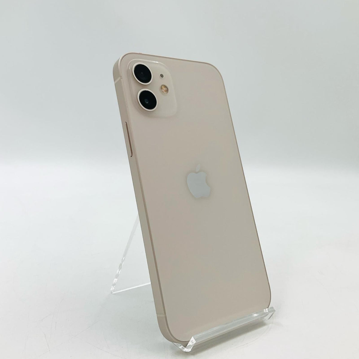 【全額返金保証】【最速発送】Apple iPhone iPhone 12 64GB ホワイト docomo SIMフリー 白ロム 美品 動作確認済 85%