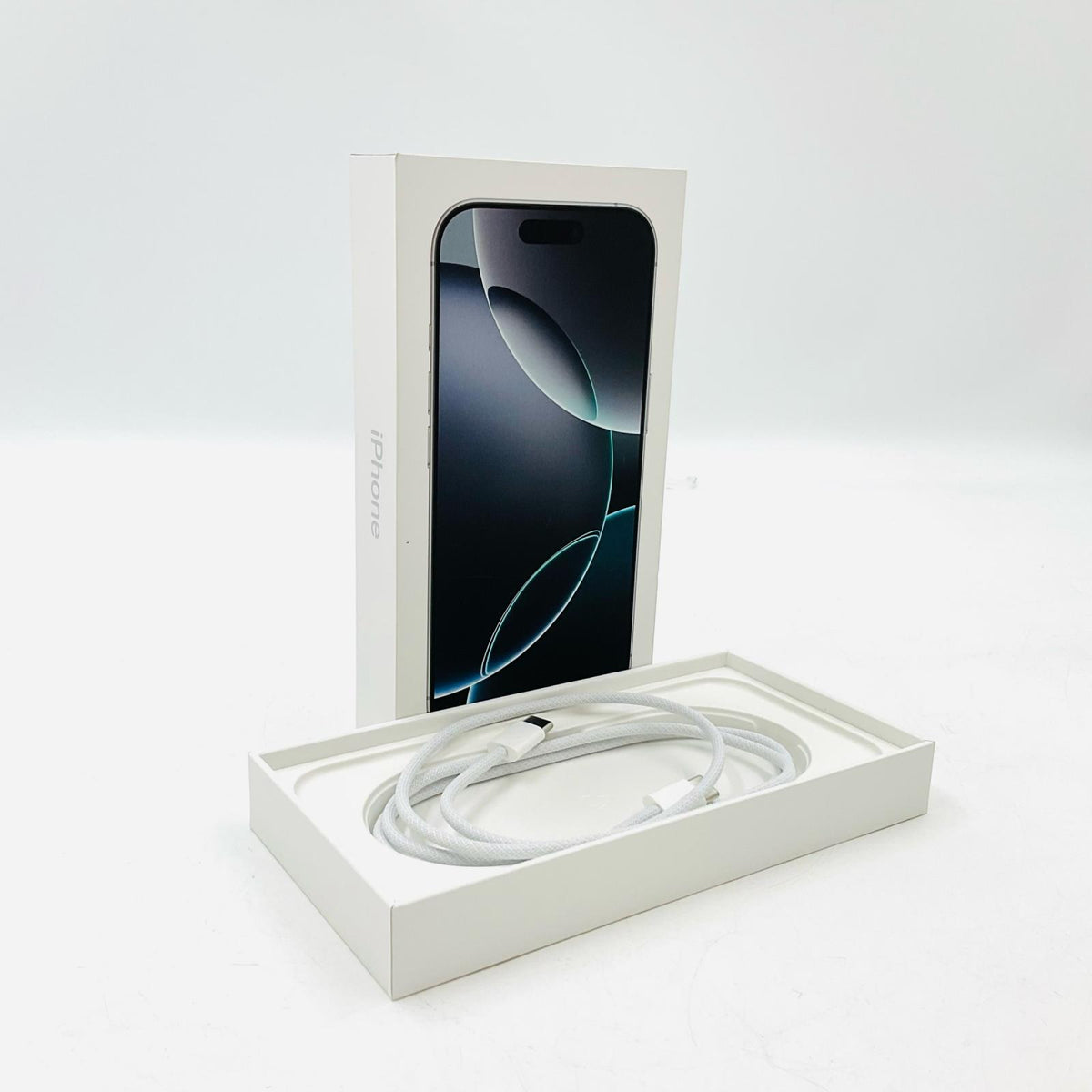 【全額返金保証】【最速発送】Apple iPhone iPhone 16 Pro 256GB ホワイトチタニウム SIMフリー 白ロム 美品 動作確認済 89%