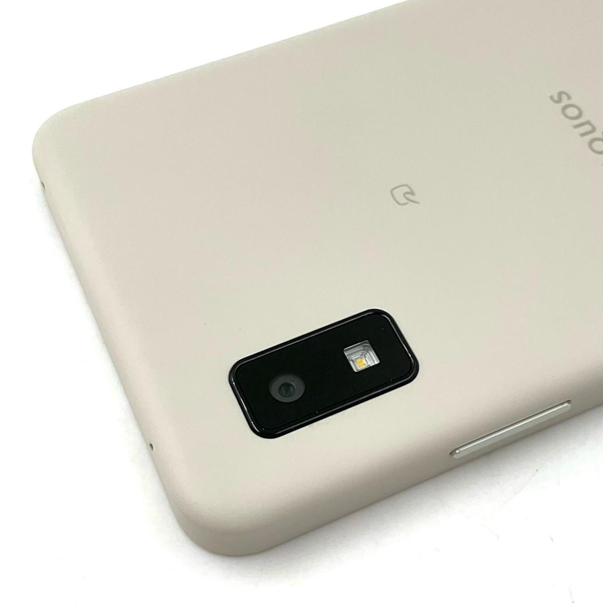 【全額返金保証】【最速発送】SHARP AQUOS wish2 64GB アイボリー SIMフリー A204SH 白ロム 動作確認済