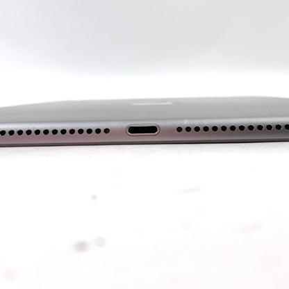 【全額返金保証】【最速発送】Apple iPad iPad Air 2 64GB スペースグレイ WiFi+Cellular docomo 白ロム 動作確認済