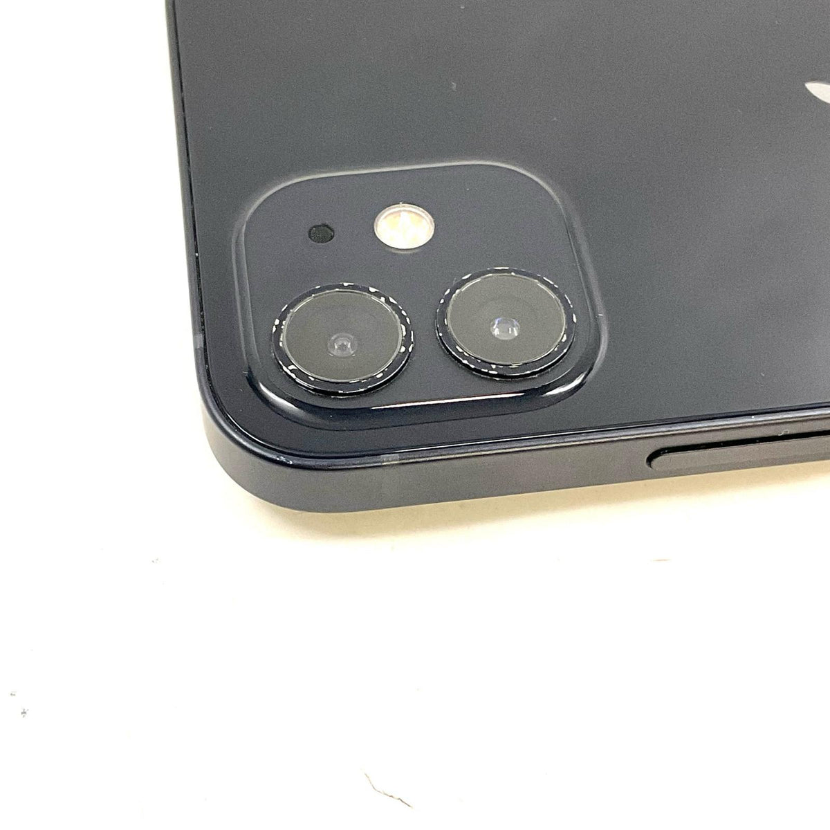 【最速発送】Apple iPhone iPhone 12 128GB ブラック docomo SIMフリー 白ロム【難有】 78%