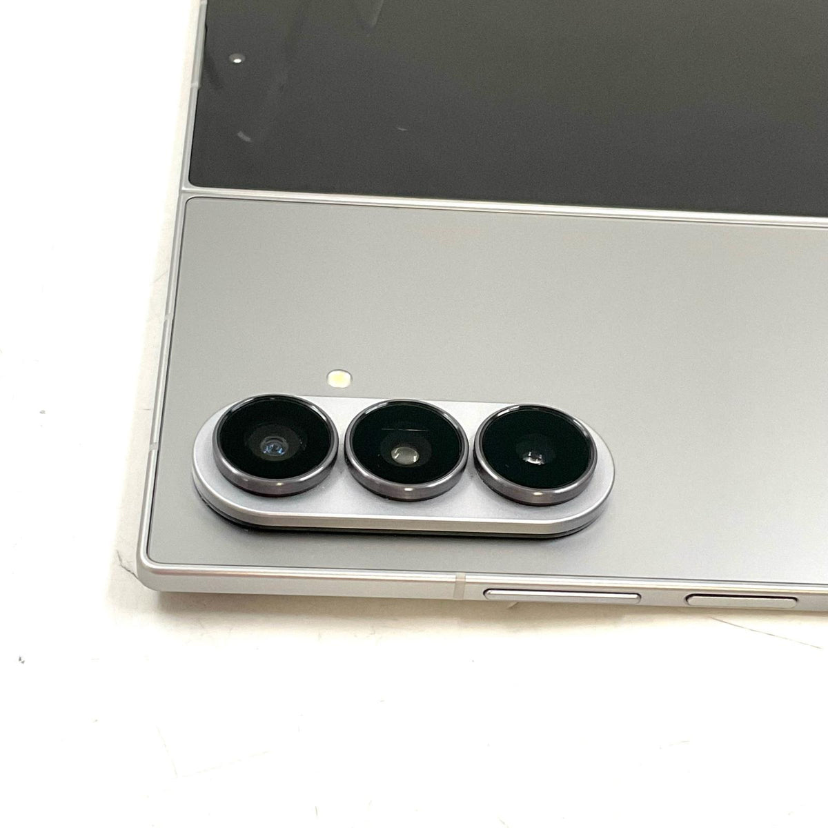 【全額返金保証】【最速発送】SAMSUNG Galaxy Z Fold7 512GB シルバーシャドウ SIMフリー SM-F966Q 白ロム 美品 動作確認済