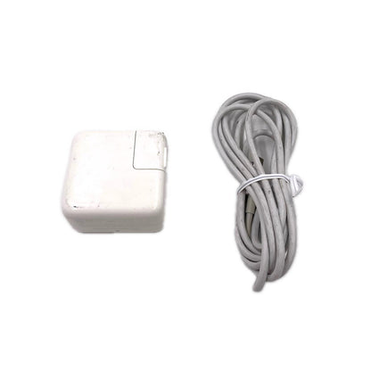 【最速発送】Apple MacBook Air 13インチ 2020 Dual-Core Intel Core i3 8GB SSD 256GB スペースグレイ 82%【難有】