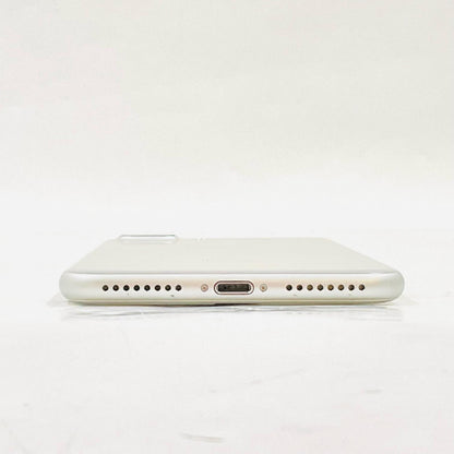 【全額返金保証】【最速発送】Apple iPhone iPhone 7 Plus 128GB シルバー docomo SIMフリー 白ロム 動作確認済 74%