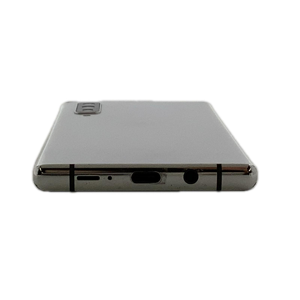 【最速発送】 arrows NX9 128GB ホワイト docomo F-52A 白ロム【難有】