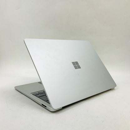 【最速発送】Microsoft Corporation Surface Microsoft Surface Laptop, 7th Edition Snapdragon(R) X 12-core X1E80100 @ 3.40 GHz 16GB SSD(NVMe) 1TB Qualcomm(R) Adreno(TM) X1-85 GPU 98%【難有】