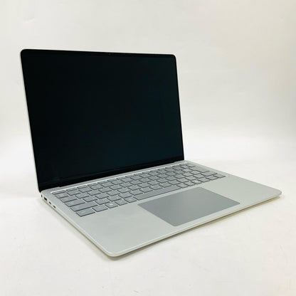 【最速発送】Microsoft Corporation Surface Microsoft Surface Laptop, 7th Edition Snapdragon(R) X 12-core X1E80100 @ 3.40 GHz 16GB SSD(NVMe) 1TB Qualcomm(R) Adreno(TM) X1-85 GPU 98%【難有】