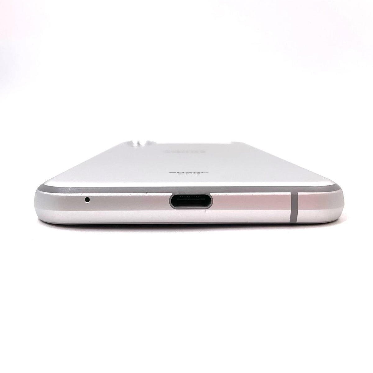 【全額返金保証】【最速発送】SHARP AQUOS sense3 basic 32GB シルバー au SHV48 白ロム 美品 動作確認済