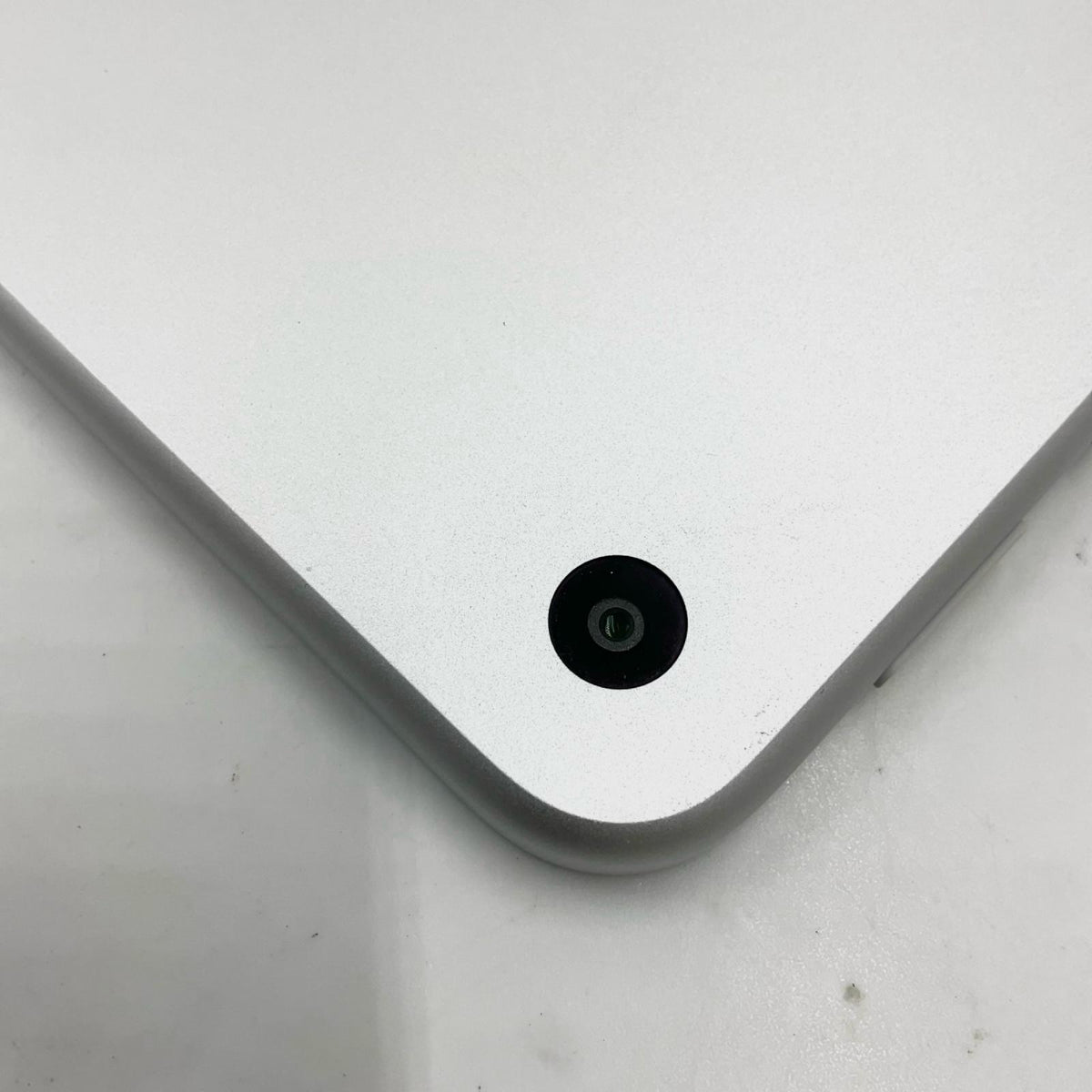 【全額返金保証】【最速発送】Microsoft Corporation Surface Surface Pro 12in 1st Ed with Snapdragon Snapdragon X Plus (8-core) @ 3.30 GHz 16GB SSD 256GB Qualcomm(R) Adreno(TM) X1-45 GPU 100% 美品 動作確認済