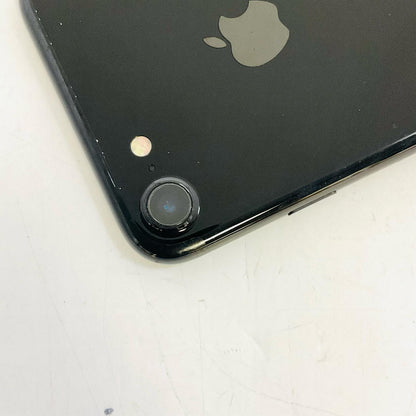 【全額返金保証】【最速発送】Apple iPhone iPhone 7 128GB ジェットブラック au 白ロム 動作確認済 76%
