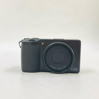 【全額返金保証】【最速発送】RICOH コンパクトデジタルカメラ GR III 美品 動作確認済