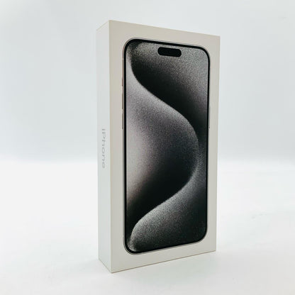 【全額返金保証】【最速発送】Apple iPhone iPhone Pro Max 15 512GB ホワイトチタニウム 楽天モバイル 動作確認済 81%