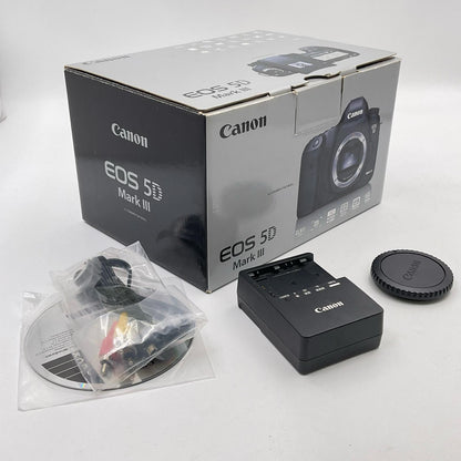 【全額返金保証】【最速発送】Canon デジタル一眼 EOS 5D Mark III ボディ ブラック 動作確認済