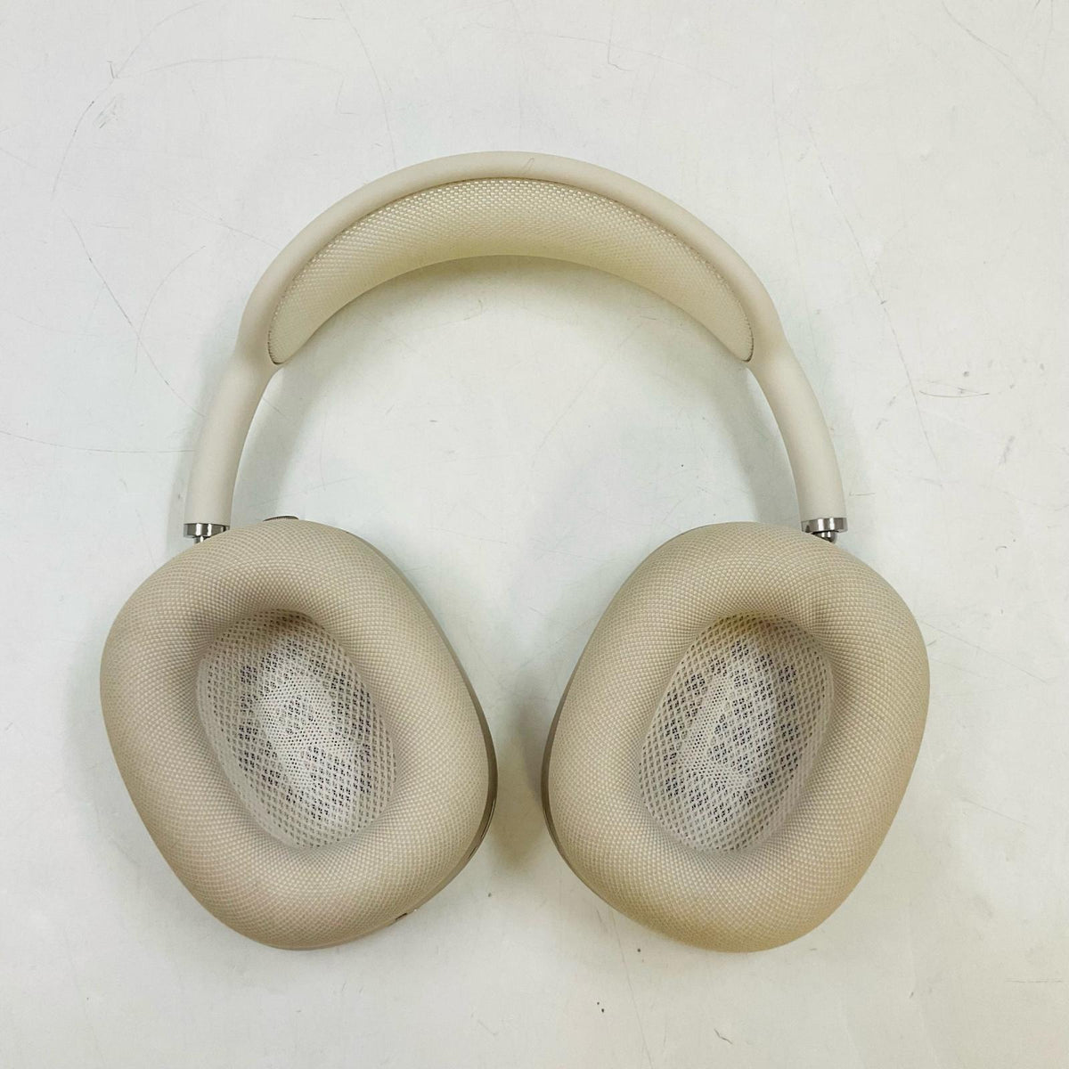 【全額返金保証】【最速発送】Apple AirPods Max 第2世代 スターライト 超美品 動作確認済
