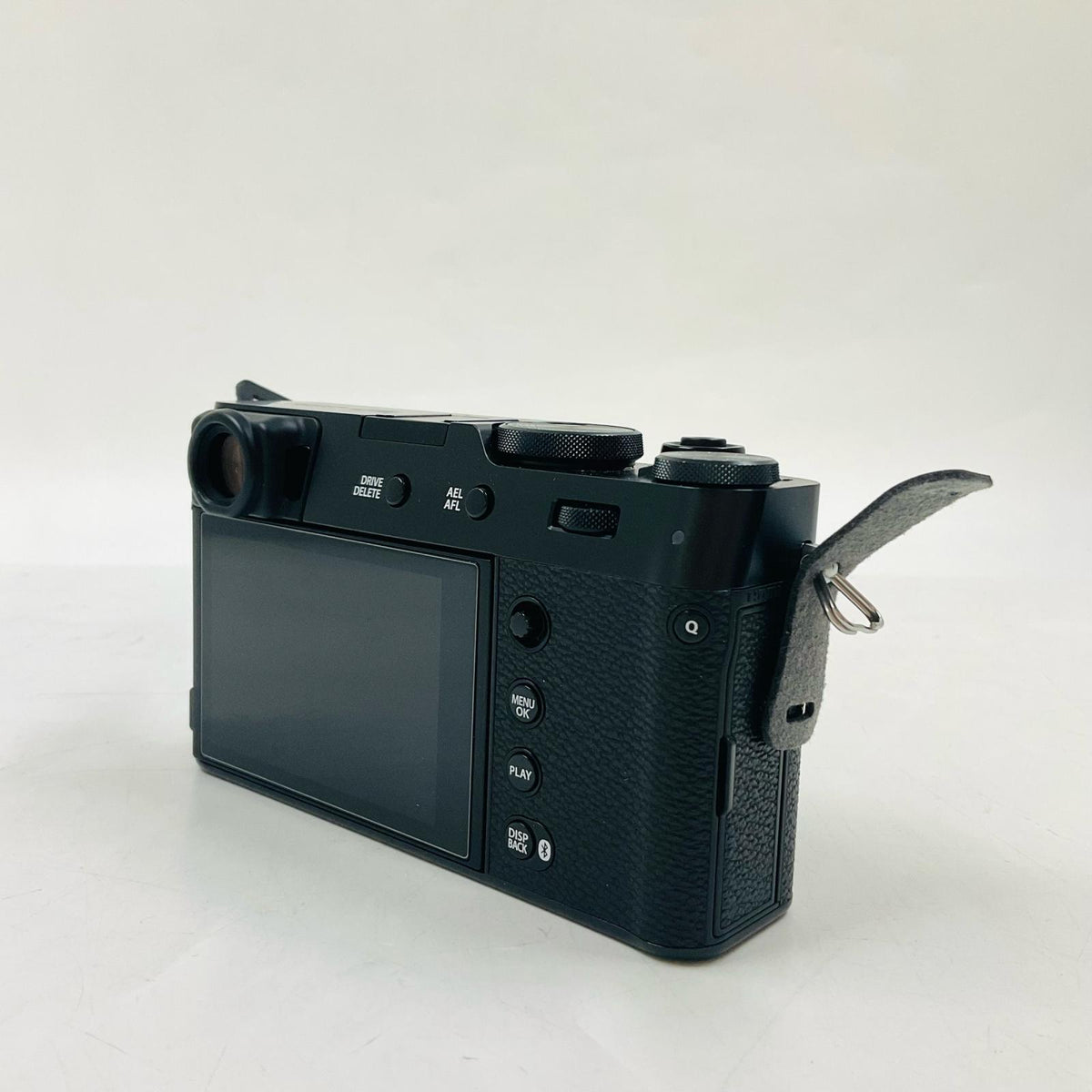 【全額返金保証】【最速発送】FUJIFILM コンパクトデジタルカメラ X100VI [ブラック] 美品 動作確認済