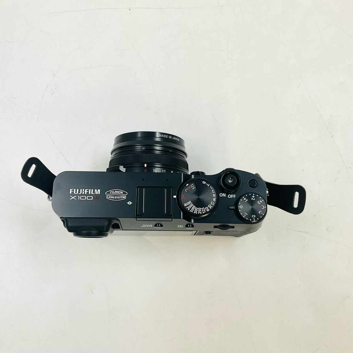 【全額返金保証】【最速発送】FUJIFILM コンパクトデジタルカメラ X100VI [ブラック] 美品 動作確認済