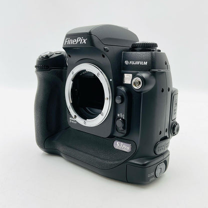 【全額返金保証】【最速発送】FUJIFILM デジタル一眼 FinePix S3 Pro ボディ ブラック 美品 動作確認済