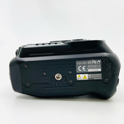 【全額返金保証】【最速発送】FUJIFILM デジタル一眼 FinePix S3 Pro ボディ ブラック 美品 動作確認済