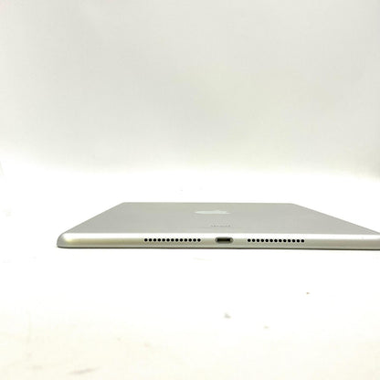 【最速発送】Apple iPad iPad 10.2インチ 第9世代 64GB シルバー Wi-Fi【難有】